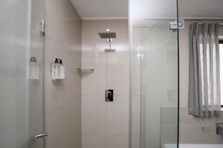 3 Bedroom Property for Sale in Waves Edge Western Cape